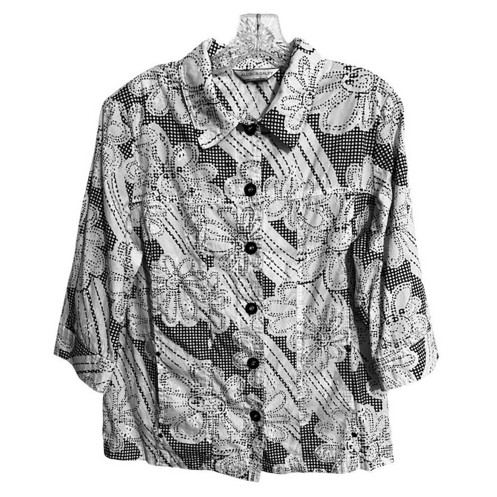 Allison Daley Monochrome Floral Button Down Shirt